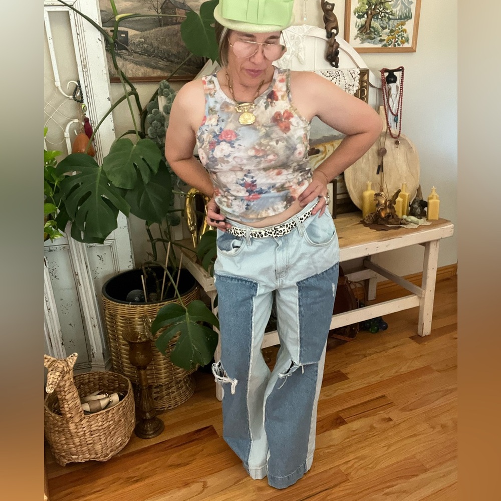 Reworked Denim forever 21 light wash baggy wide leg patchwork distressed jeans - Picture 7 of 10